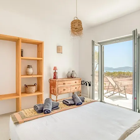Aetheria Villa's & Studio Apartment Parikia (Paros)